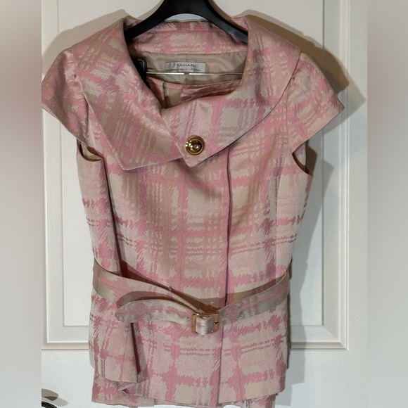 NEW Tahari Pink Two-Piece Skirt Set Size 10 - Picture 2 of 12